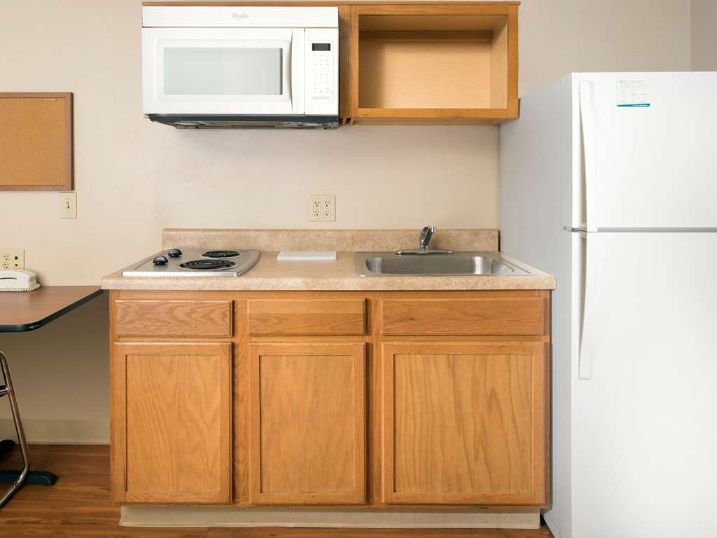 Woodspring Suites Huntsville/ Madison Room photo
